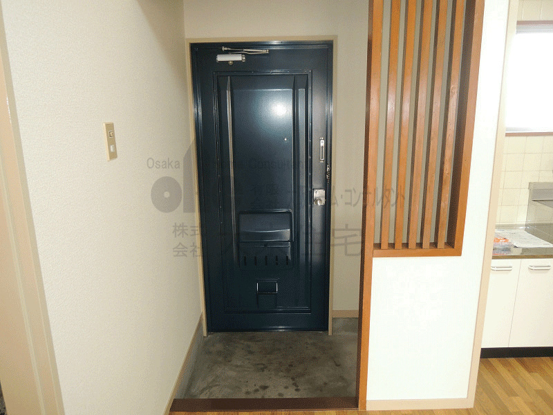 楠根スカイハイツ 玄関