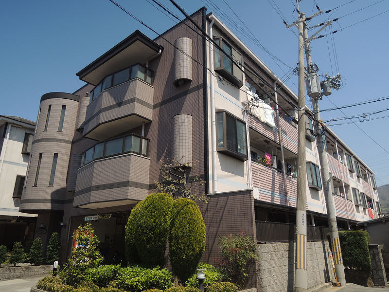 メゾンドールヤマヒデ弐番館 外観