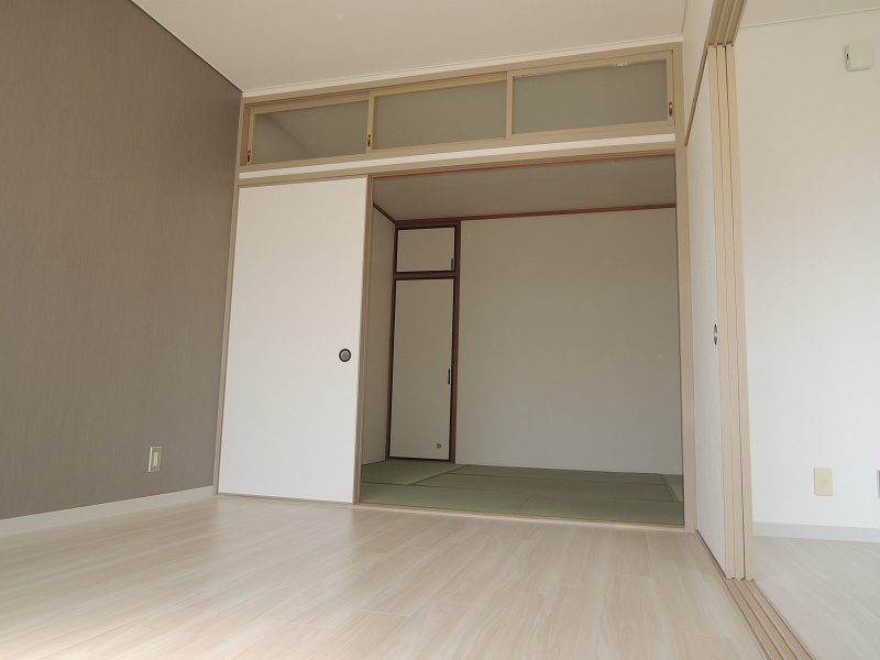 メゾンドールヤマヒデ弐番館 その他