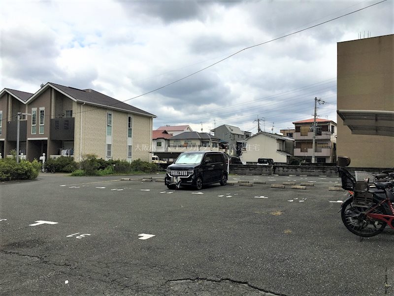 寿コーポ 駐車場