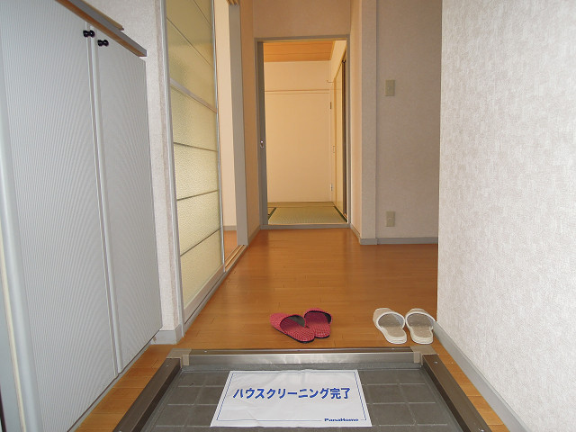 ルミエール永畑 B 玄関