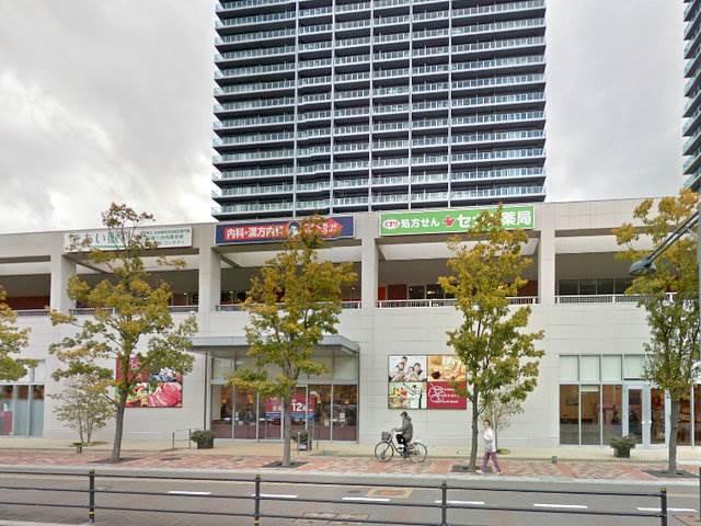 トリシア東太子 銀行