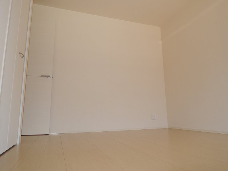 トリシア東太子 ベッドルーム