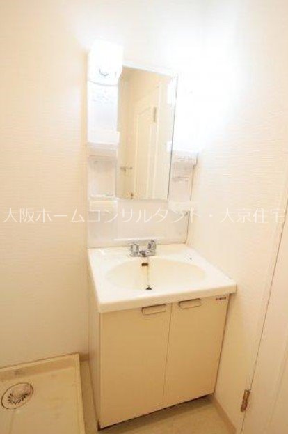 ロイヤル八尾 洗面所