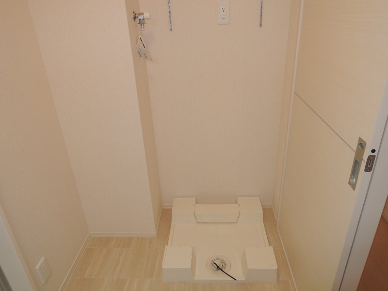 トリシア東太子 その他