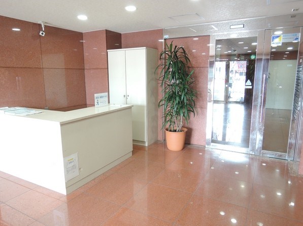 サンモール ロビー