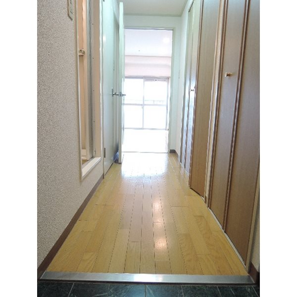 サンモール 玄関