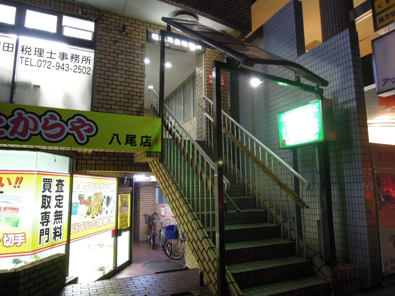 山田ビル エントランス
