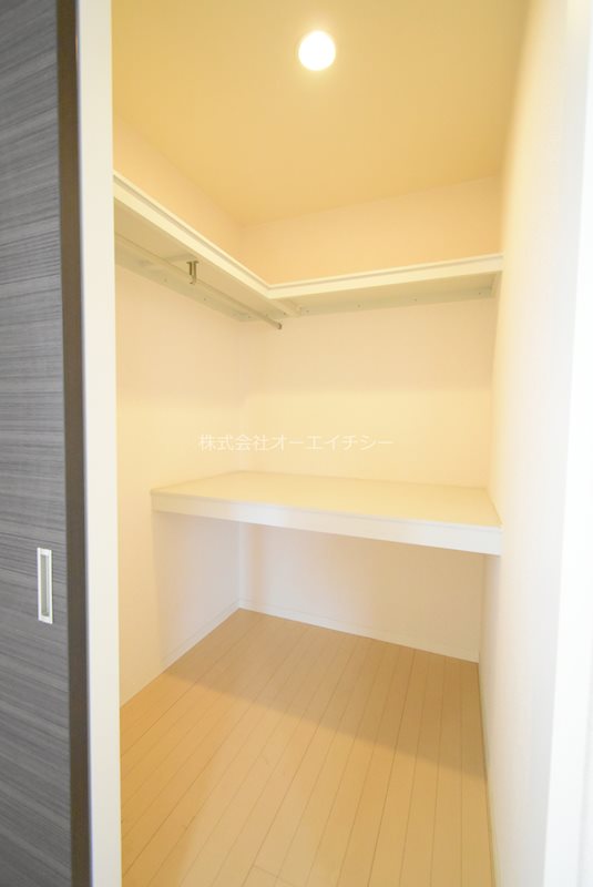 シャーメゾン希 収納