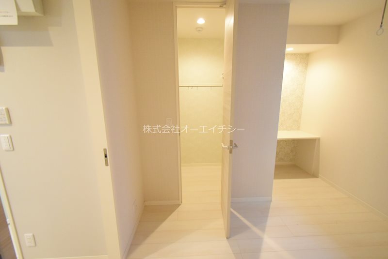 シャーメゾン　ブランシュ 収納