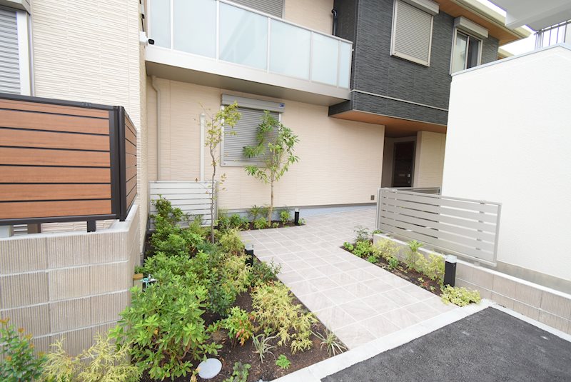 シャーメゾン　フェリシード エントランス