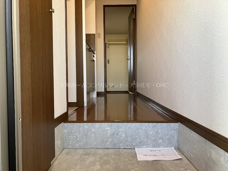 アンプルールフェール寿 玄関