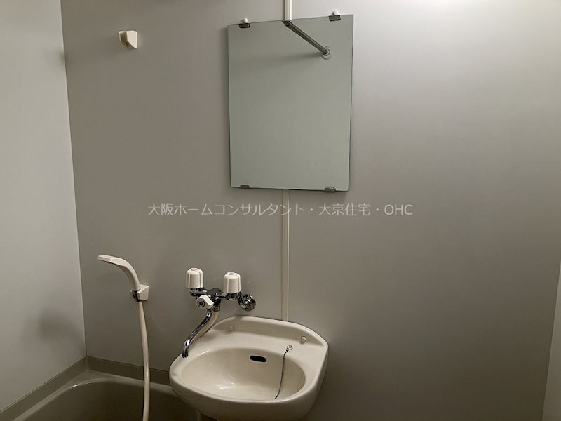 アンプルールフェール寿 洗面所