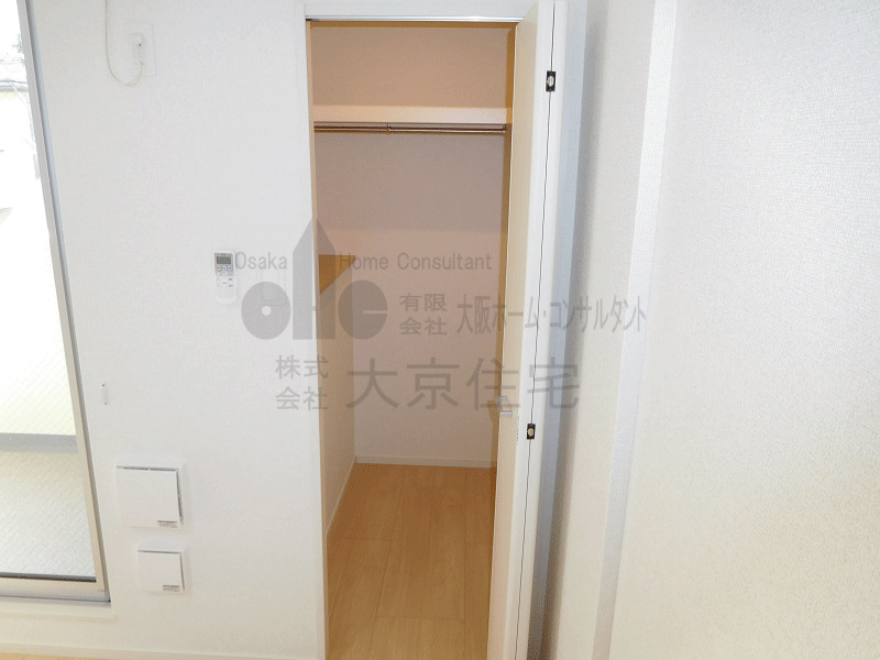 シェモワ　八尾  収納