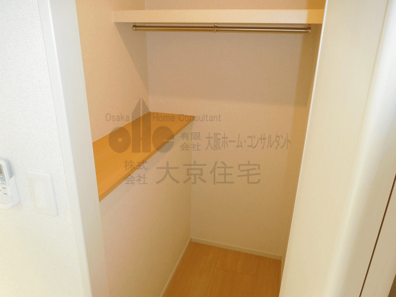 シェモワ　八尾  収納