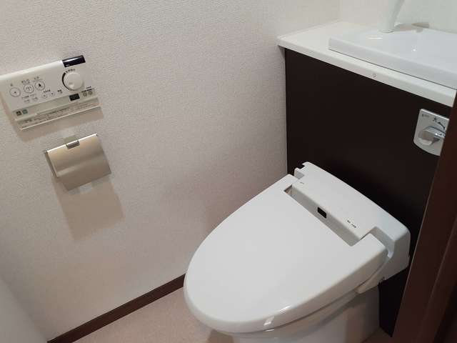サンハイム平野宮町 トイレ