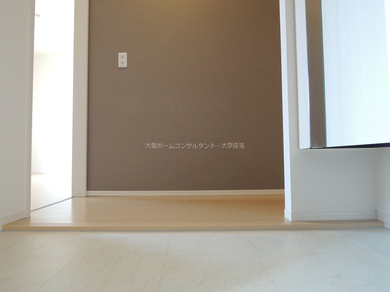 カーサリバティバランス　セカンド 玄関