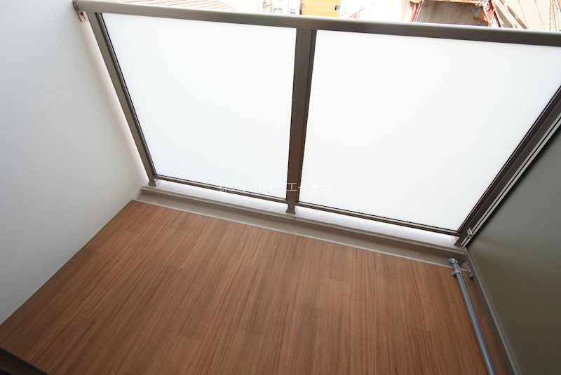 プレサンスNEO長堂アウローラ ベランダ