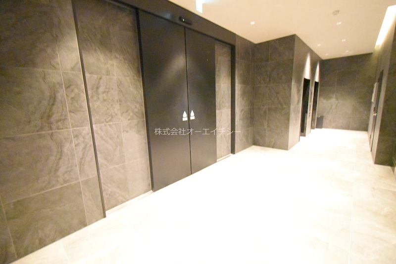 S-RESIDENCE布施aventra ロビー