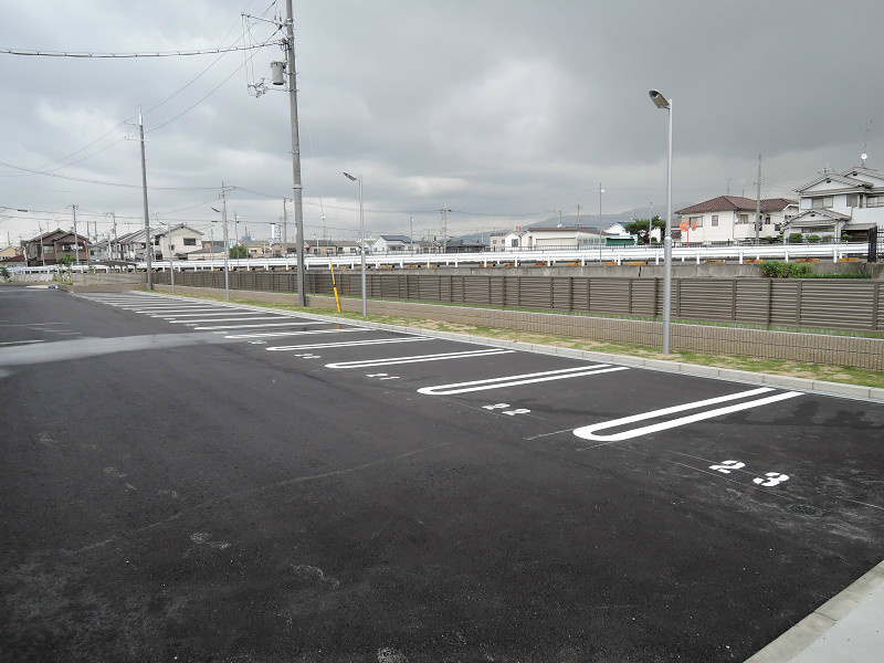 セクレール北本町 駐車場