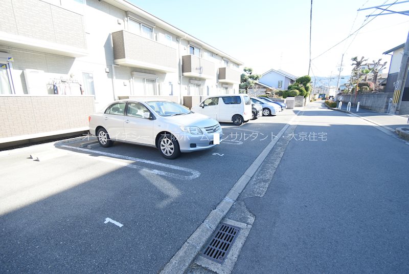 サンハイム花園 駐車場