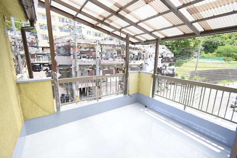 大阪府東大阪市六万寺町１丁目 ベランダ