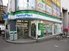 ラ・フェスタ コンビニ