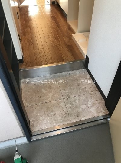 サンエスパシオ美園 玄関