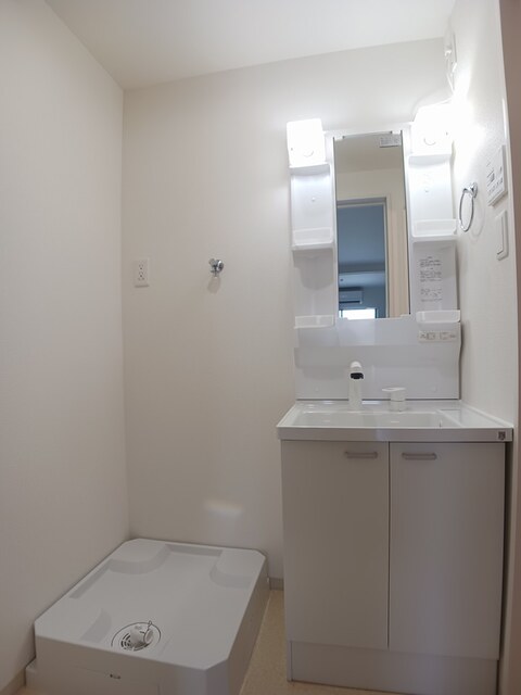 ＧｏｏｄＬｉｆｅ　小阪本町 洗面所