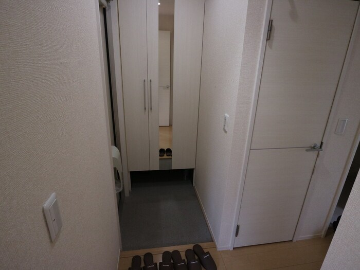 第７ウエスタンハイツ  玄関