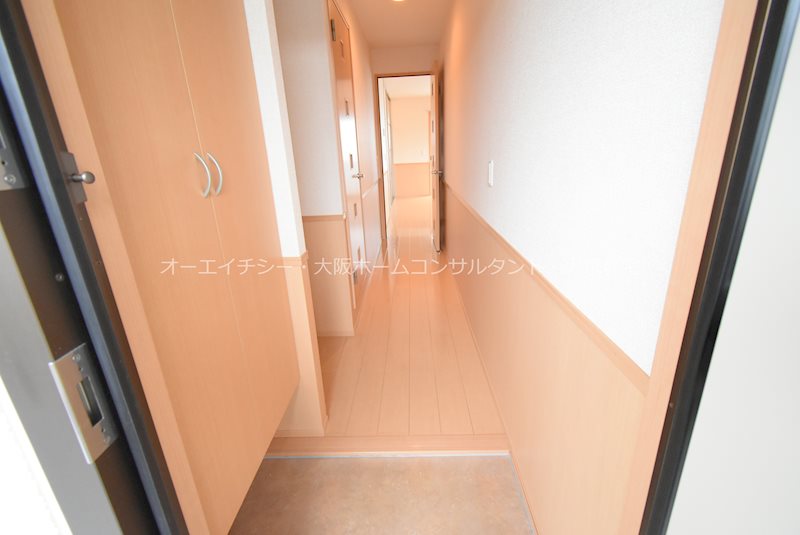 リヴェール長瀬 玄関