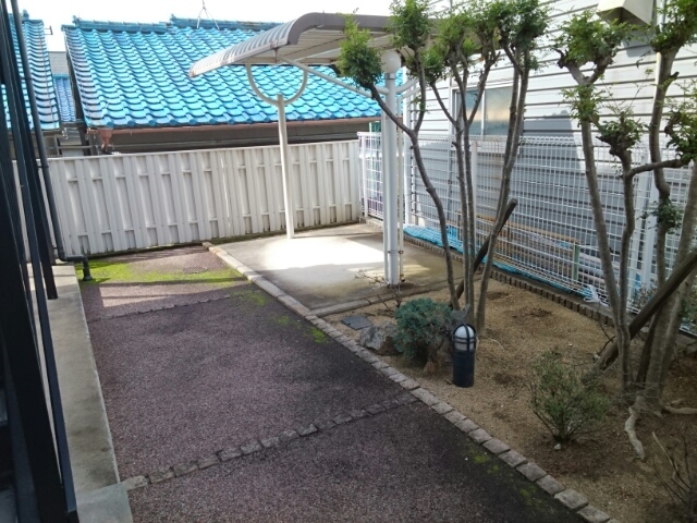 クロー・エイテルパーチ その他