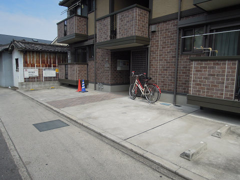 ソレーユ植松 駐車場