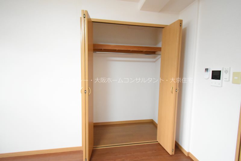 アベニューリップル小阪 収納