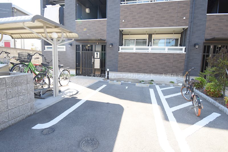 グラディート 駐車場