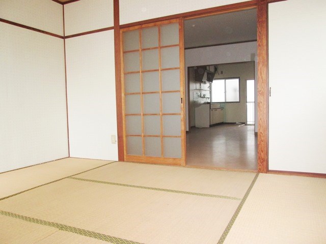 上荒田福永ビル ベッドルーム