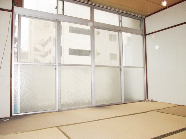上荒田福永ビル ベランダ