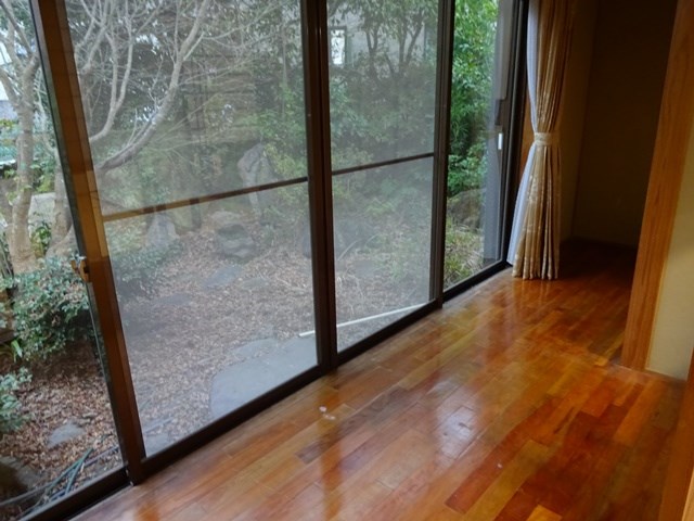 勝目邸 ベランダ