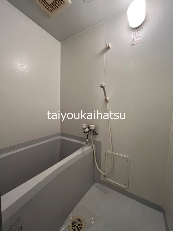 コアビル 風呂画像
