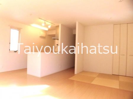 グラシュー リビング