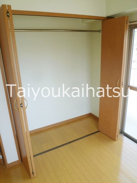 宇宿川平ビル 収納