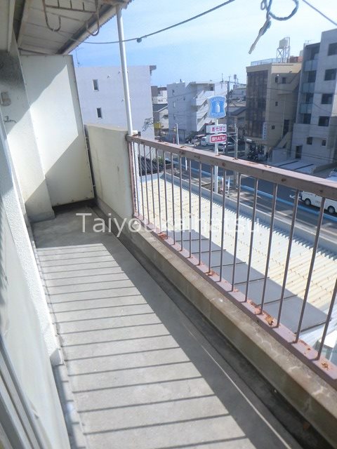 さえきビル ベランダ
