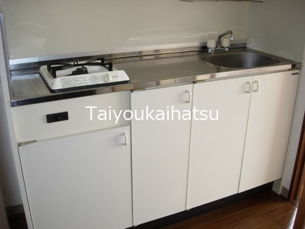 瀬戸マンション キッチン