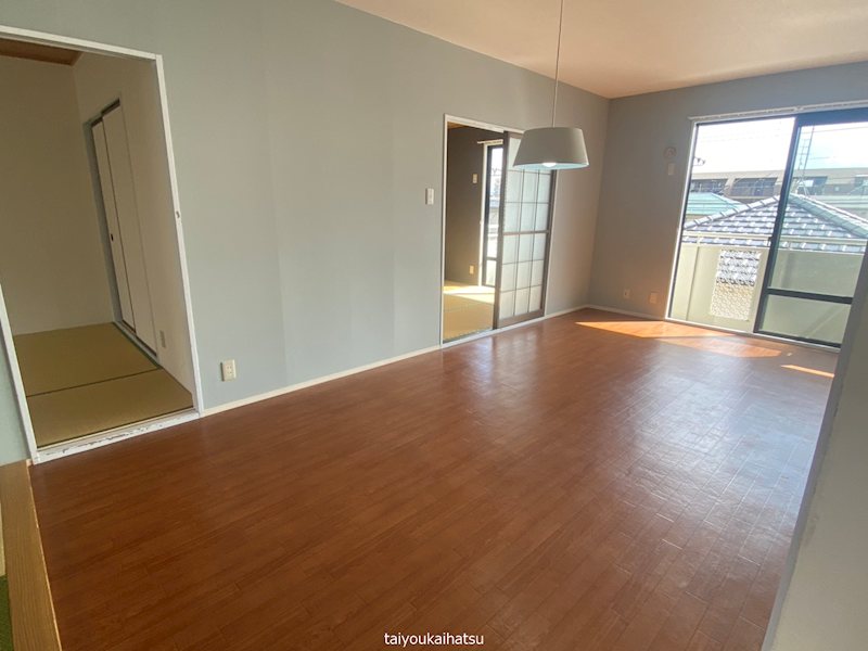 パープルタウン住吉E棟 リビング