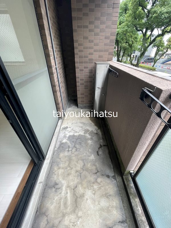 コアビル ベランダ