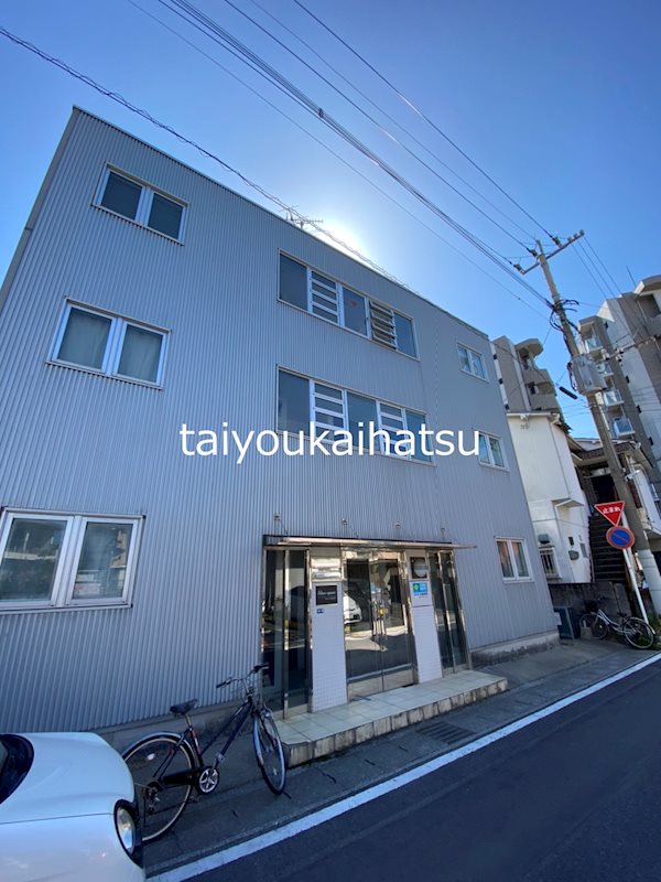シルバースクエア 302号室 外観