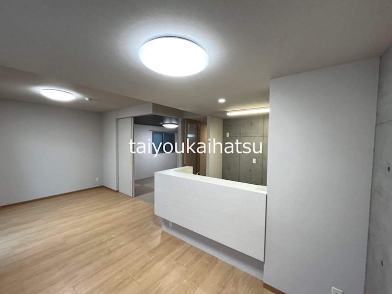 Casa Foresta Tenjin リビング
