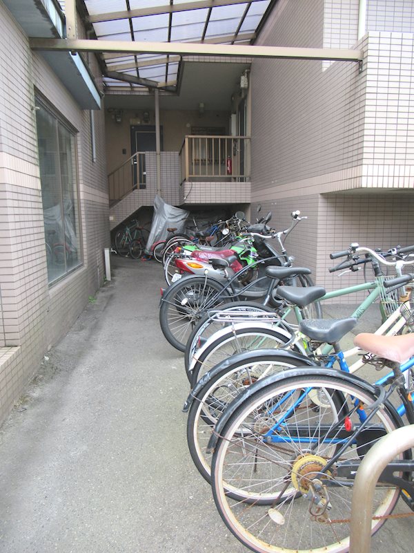 ロイヤルメゾン下荒田 その他外観1