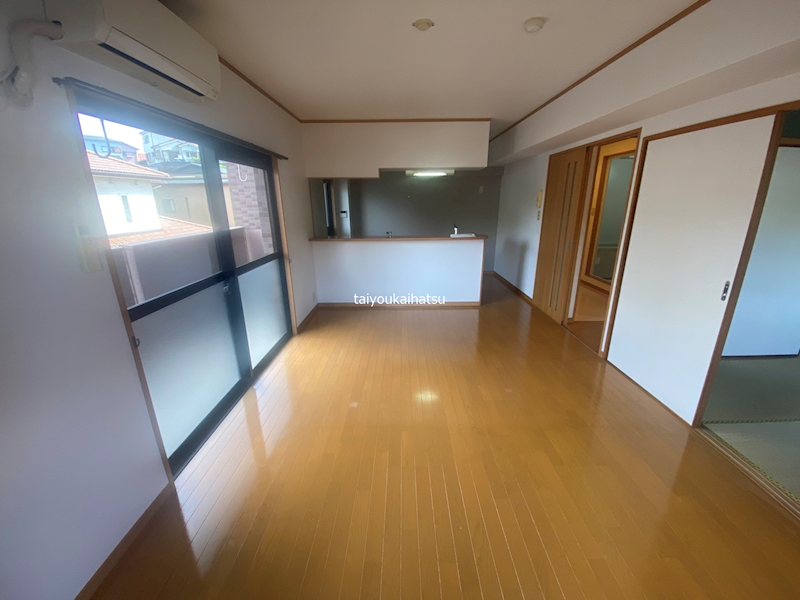 レクエルド・アイ リビング