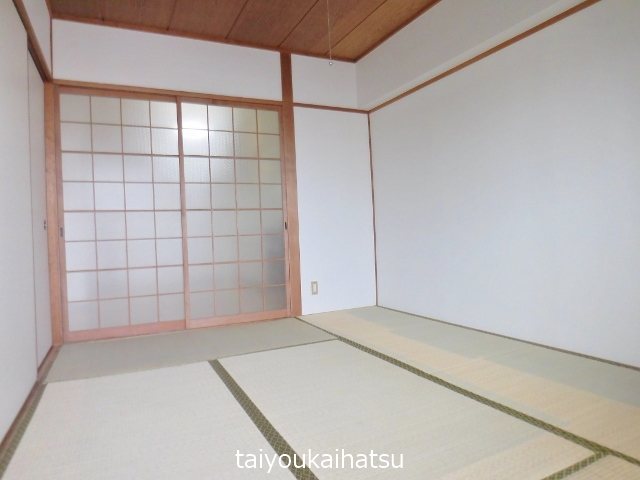 中洲福永ビル リビング